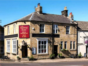 The Railway Hotel & Bistro